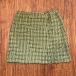 Tristan & Iseut green plaid mini skirt